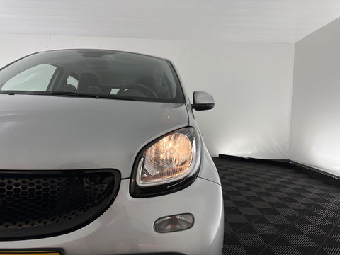 Smart Forfour EQ Business Solution 18 kWh [ 3-Fase ] (INCL.BTW) Aut. *NAVI-FULLMAP | LEATHER | ECC | CRUISE | HEATED-COMFORT-SEATS | 15"ALU*
