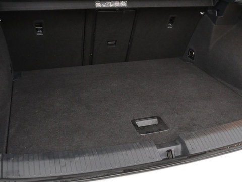 Volkswagen T-Roc 1.5 TSI Sport | Panoramadak | Adaptive cruise | Keyless | Carplay | Navigatie | Full LED | Virtual Cockpit | Climate control | Parkeerhulp | Bluetooth