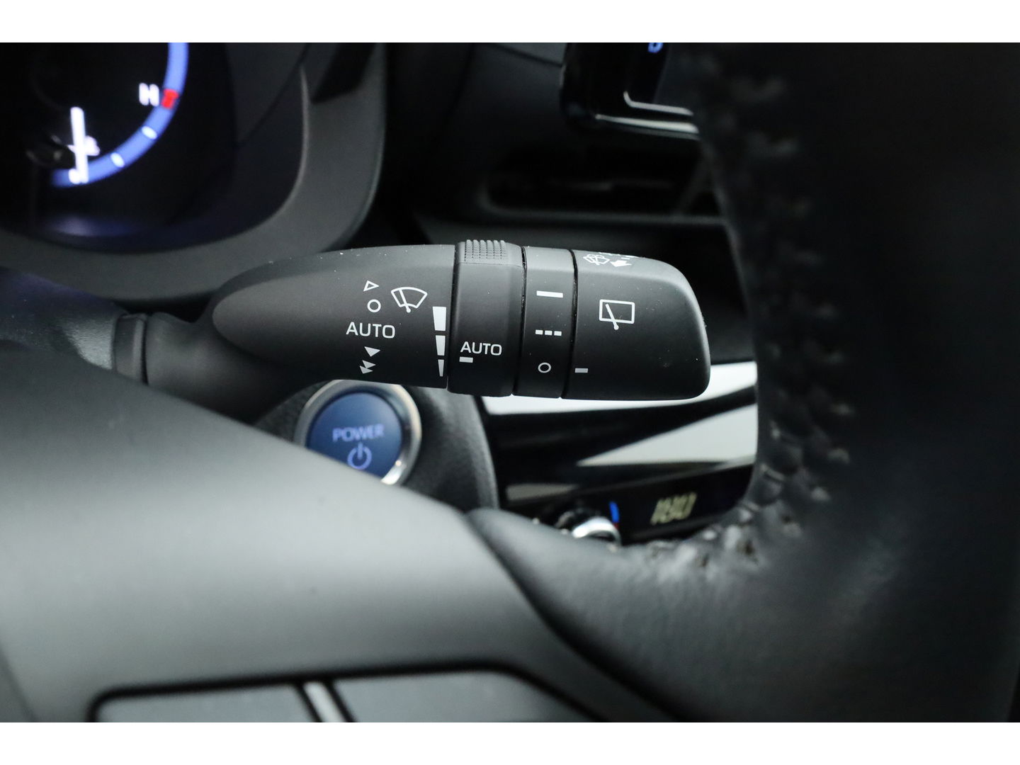 Toyota Yaris Cross 1.5 Hybrid Dynamic | Navi | Camera | Adapt. Cruise | Keyless | LED | Apple CarPlay |