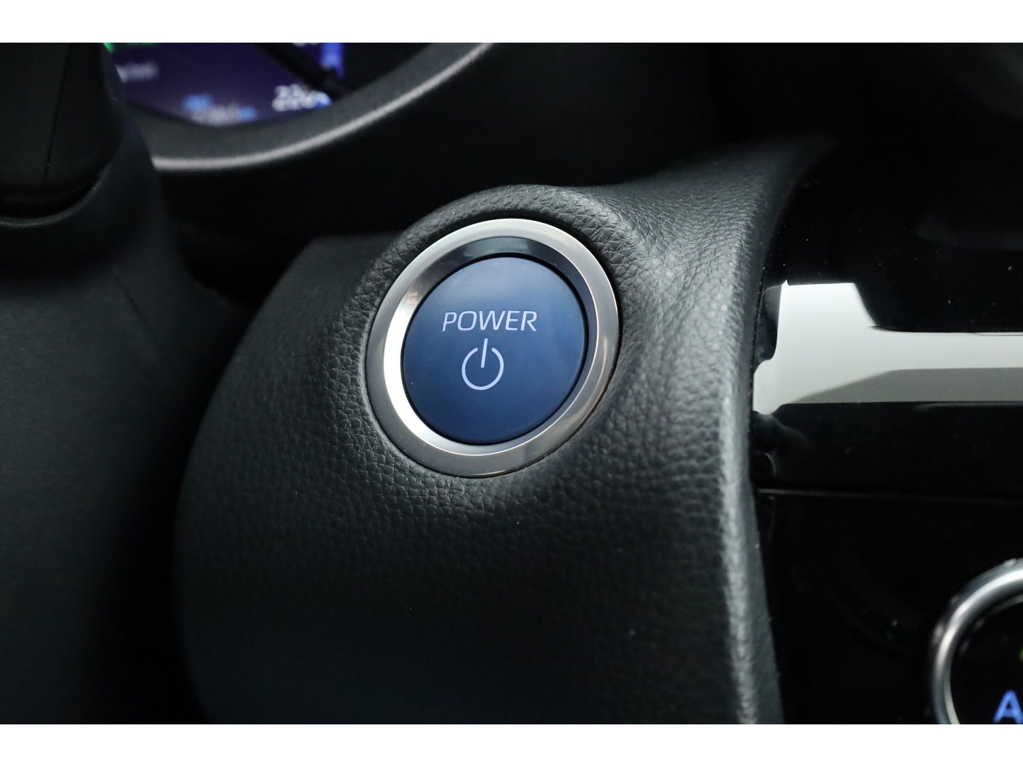 Toyota Yaris Cross 1.5 Hybrid Dynamic | Navi | Camera | Adapt. Cruise | Keyless | LED | Apple CarPlay |