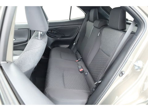 Toyota Yaris Cross 1.5 Hybrid Dynamic | Navi | Camera | Adapt. Cruise | Keyless | LED | Apple CarPlay |