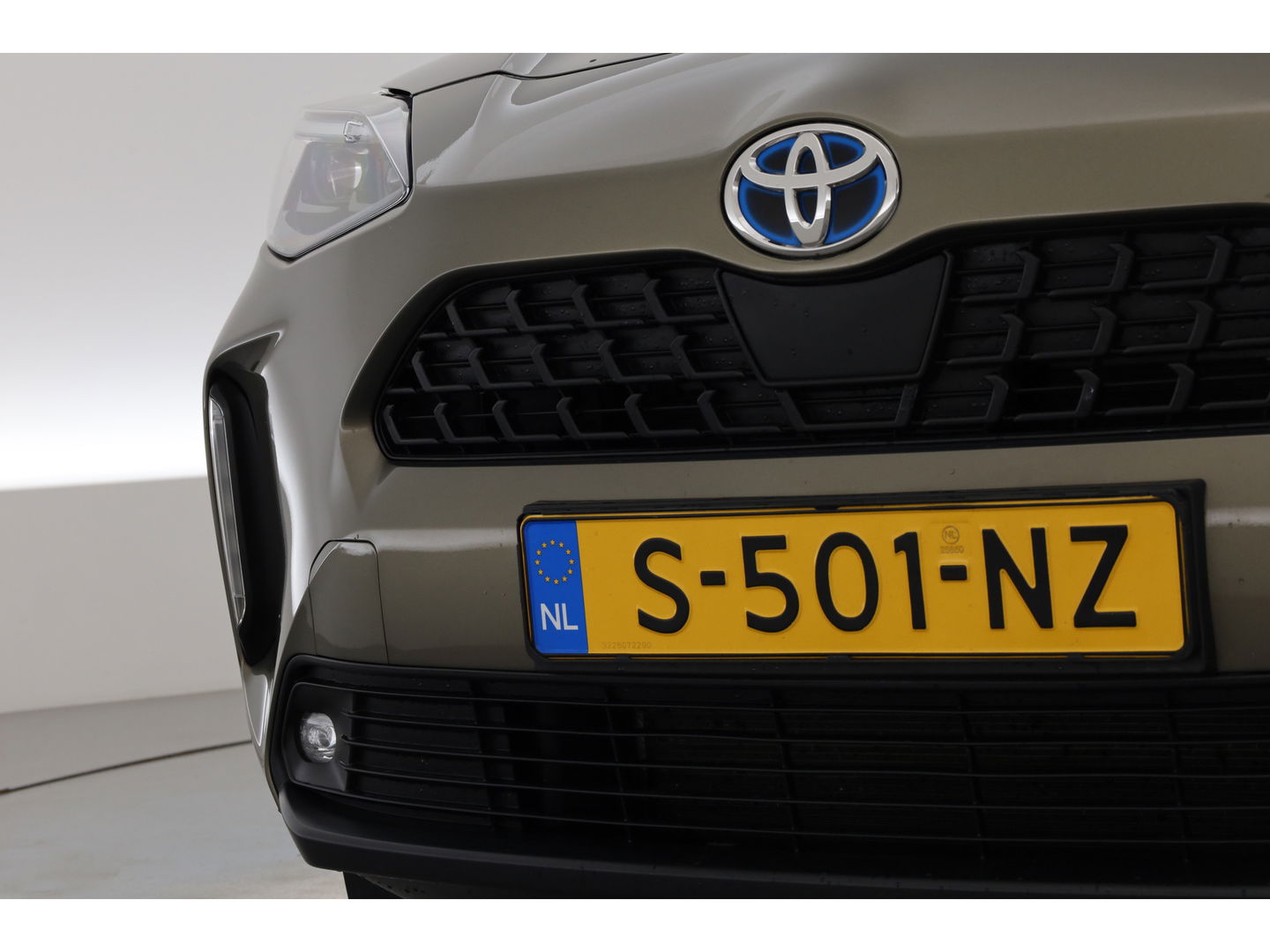 Toyota Yaris Cross 1.5 Hybrid Dynamic | Navi | Camera | Adapt. Cruise | Keyless | LED | Apple CarPlay |