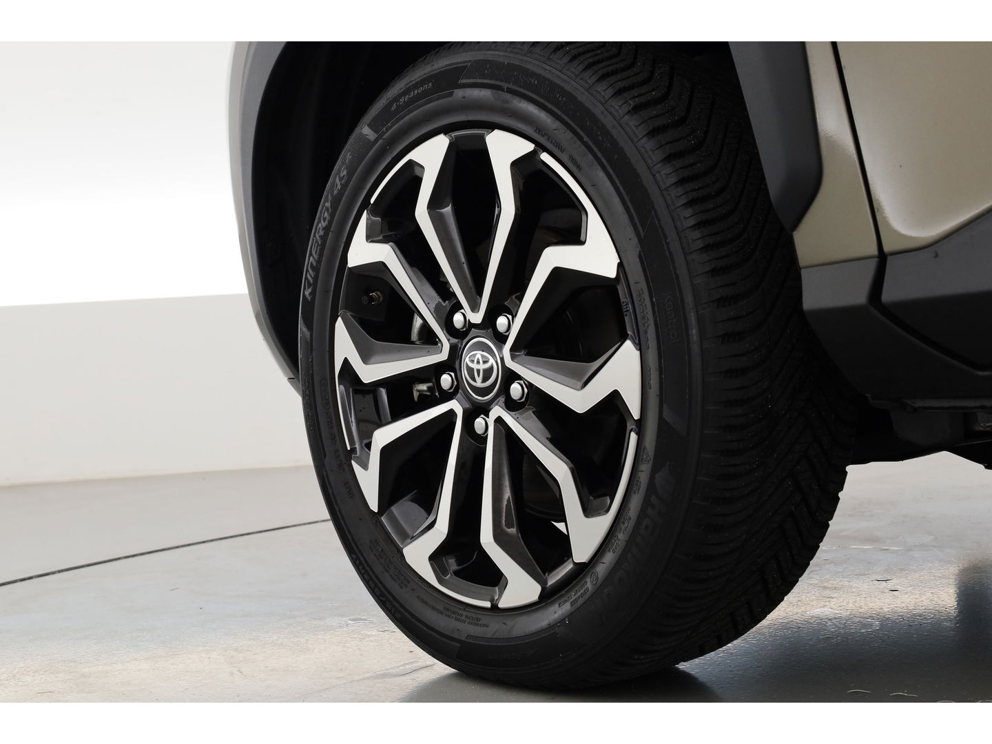 Toyota Yaris Cross 1.5 Hybrid Dynamic | Navi | Camera | Adapt. Cruise | Keyless | LED | Apple CarPlay |