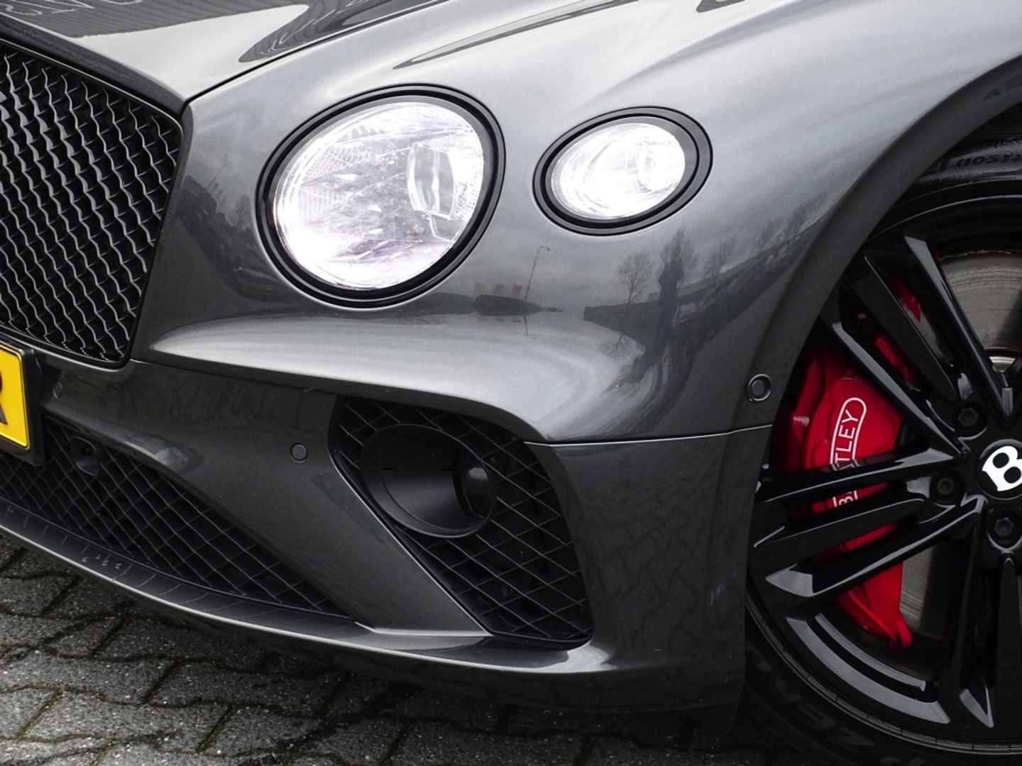 Bentley Continental GT 6.0 W12 TwinTurbo 636PK / ACC / B&O sound / 360° *NAP*