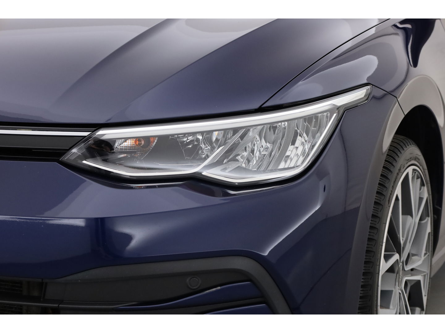 Volkswagen Golf 1.5 eTSI DSG | Navi | Adapt. Cruise | Stoelverw. | PDC | Apple CarPlay | 18'' | Clima |