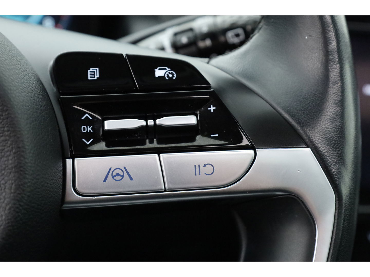 Hyundai Tucson 1.6 T-GDI MHEV Comfort | Pano | Trekhaak | Camera | Stoel- Stuurverw. | Nav | CarPlay | Cruise