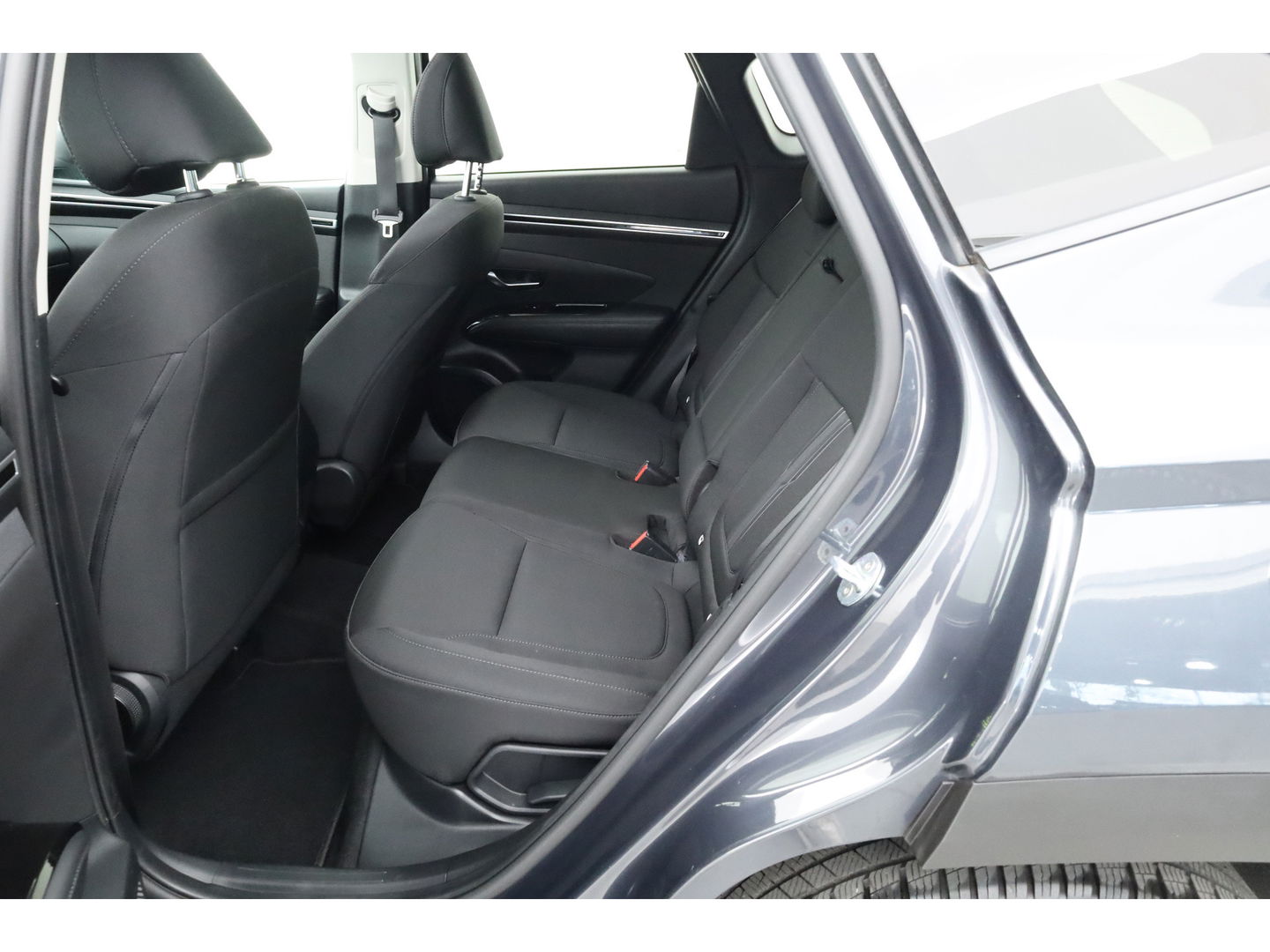 Hyundai Tucson 1.6 T-GDI MHEV Comfort | Pano | Trekhaak | Camera | Stoel- Stuurverw. | Nav | CarPlay | Cruise