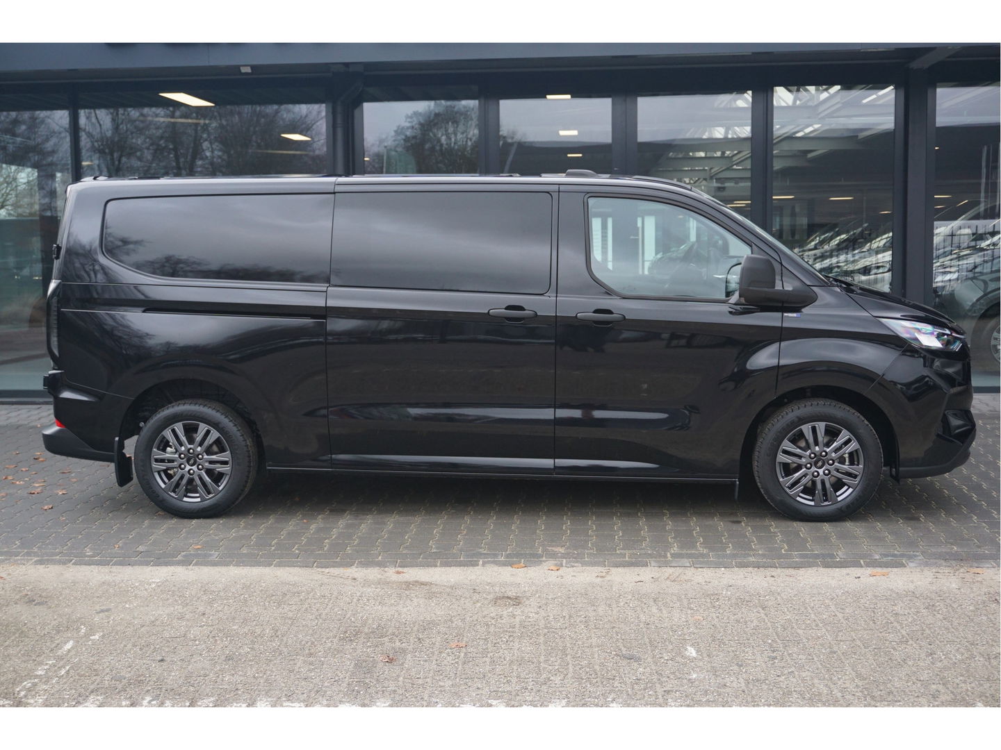 Ford Transit Custom 320L 136PK Trend DC AUT BPM VRIJ!! 13" Sync4 Navi, ACC, Camera, 2x Schuifdeur, 17" LM!! NR. A76