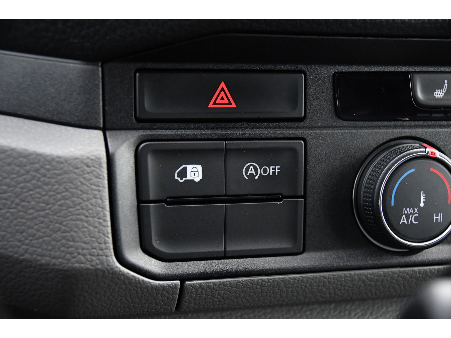 Volkswagen Crafter 30 2.0 TDI L3H3 PB Edition Camera, Carplay, Stoelverwarming, Sensoren, 140pk, Automaat, multimedia, Uniek!