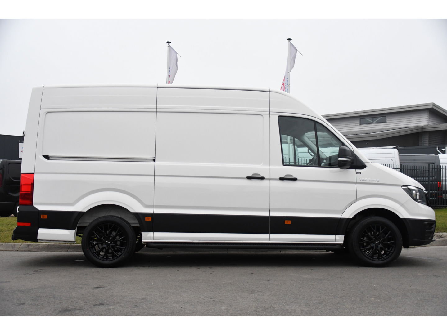 MAN TGE 3.140 35 2.0 L3H3 PB Edition Camera, Cruise, Carplay, 140pk, Automaat, Stoelverwarming, NAVI, Multimedia, Uniek!