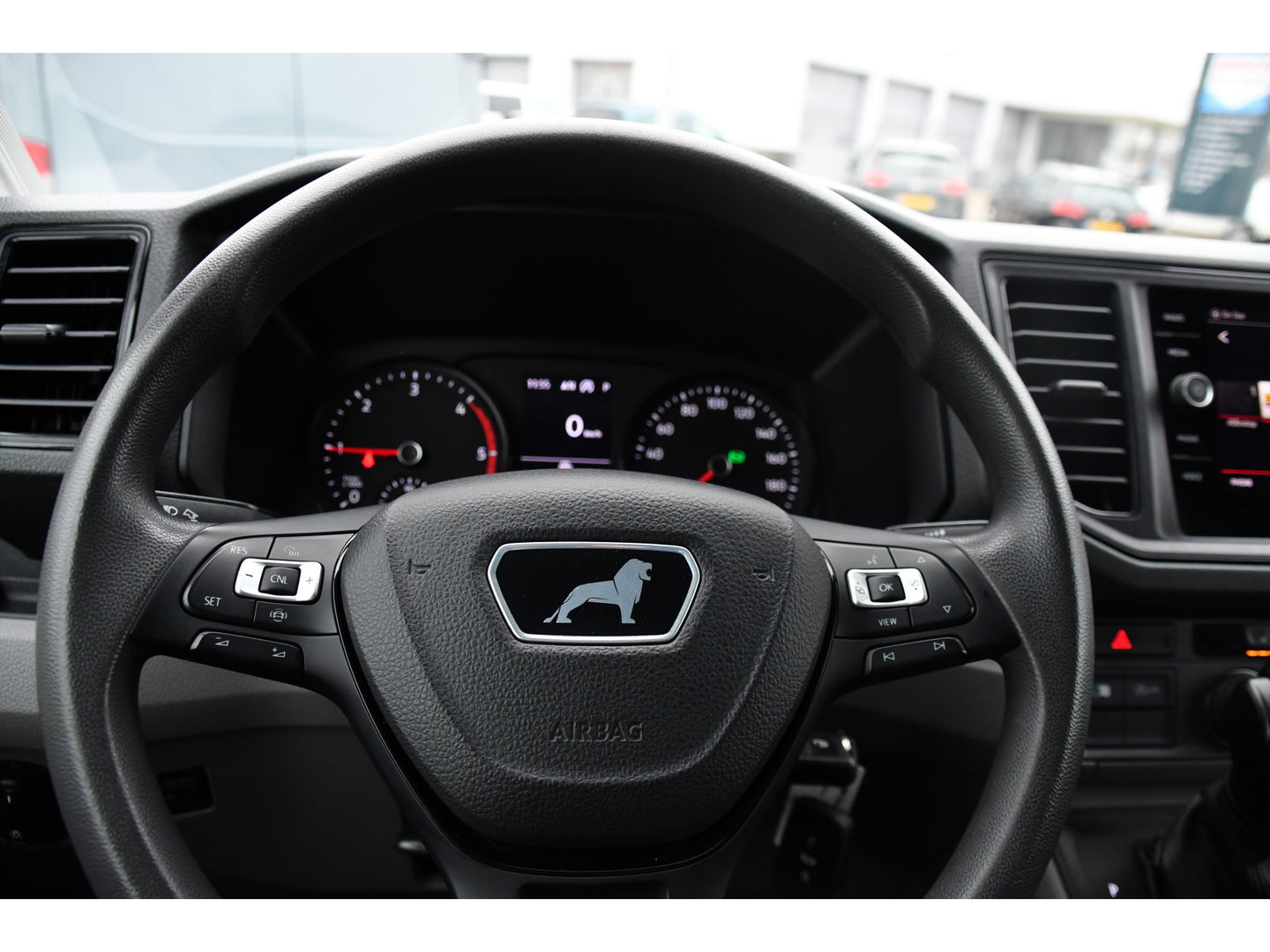 MAN TGE 3.140 35 2.0 L3H3 PB Edition Camera, Cruise, Carplay, 140pk, Automaat, Stoelverwarming, NAVI, Multimedia, Uniek!