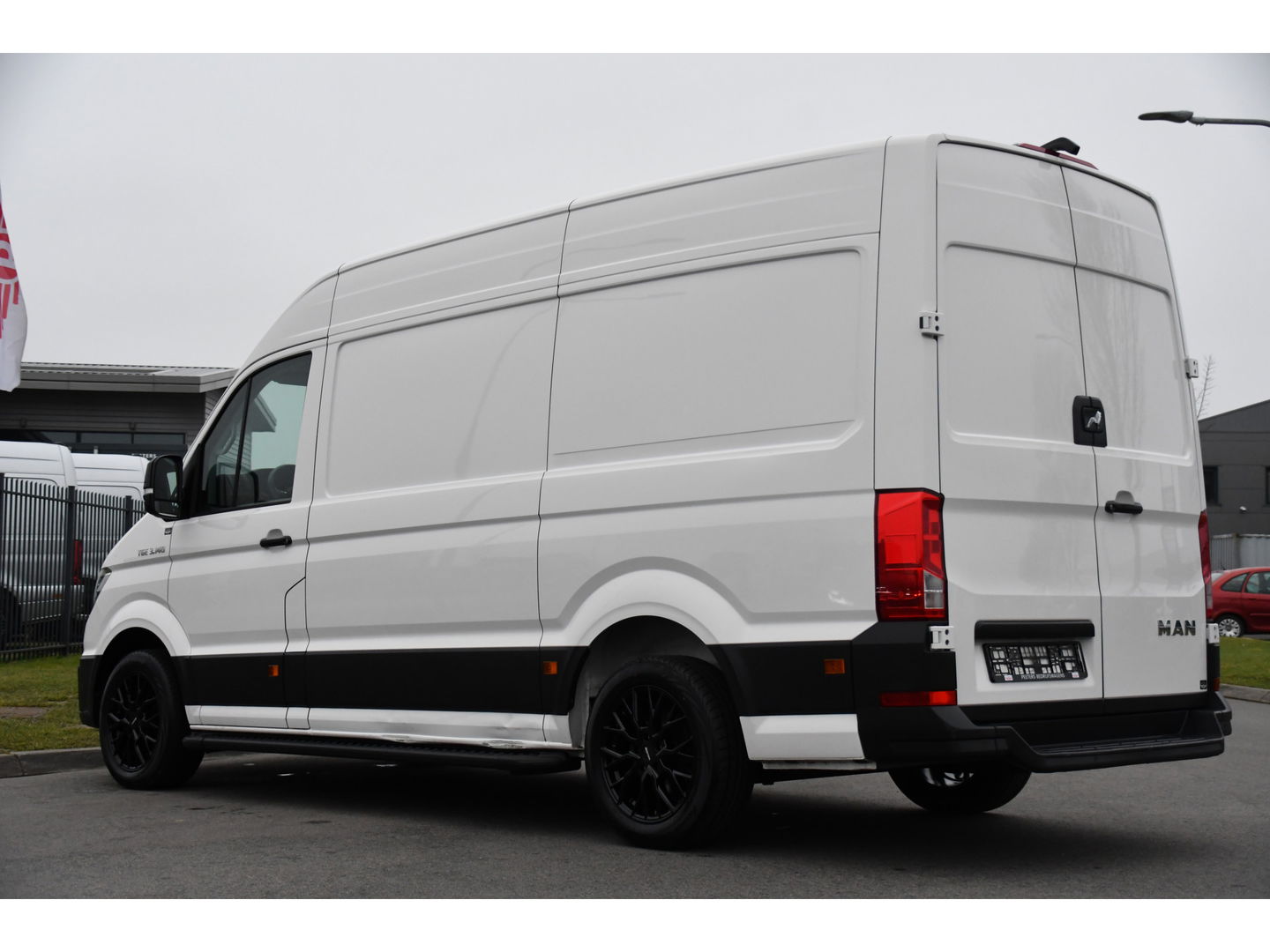 MAN TGE 3.140 35 2.0 L3H3 PB Edition Camera, Cruise, Carplay, 140pk, Automaat, Stoelverwarming, NAVI, Multimedia, Uniek!