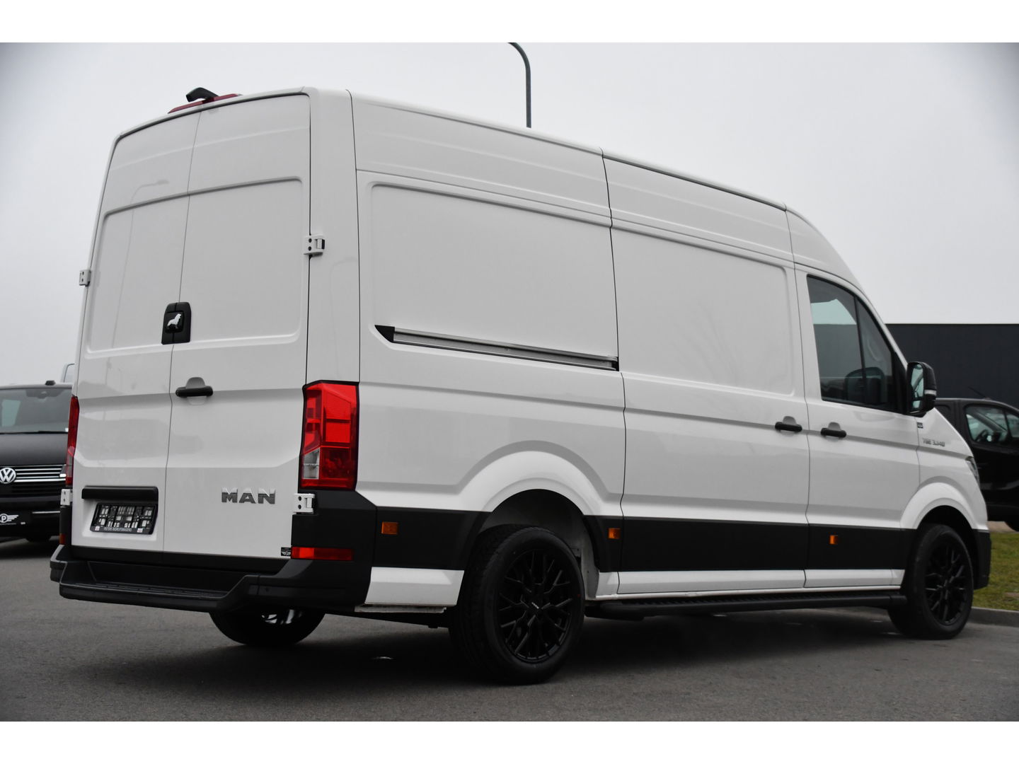 MAN TGE 3.140 35 2.0 L3H3 PB Edition Camera, Cruise, Carplay, 140pk, Automaat, Stoelverwarming, NAVI, Multimedia, Uniek!