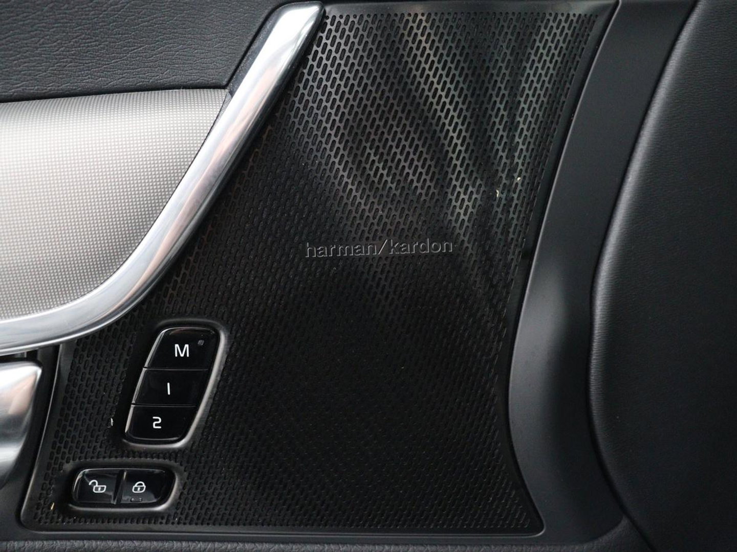 Volvo V90 2.0 T6 Plug In AWD Inscription | SOH 97% | Panoramadak | Head-Up | Leder | Harman/Kardon | 20'' | 360 Camera | Stoelverwarming | Keyless | Carplay | Full LED | Stuurverwarming | PHEV