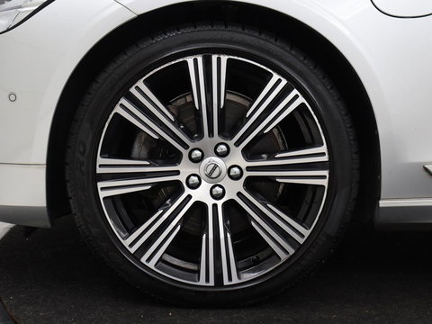 Volvo V90 2.0 T6 Plug In AWD Inscription | SOH 97% | Panoramadak | Head-Up | Leder | Harman/Kardon | 20'' | 360 Camera | Stoelverwarming | Keyless | Carplay | Full LED | Stuurverwarming | PHEV