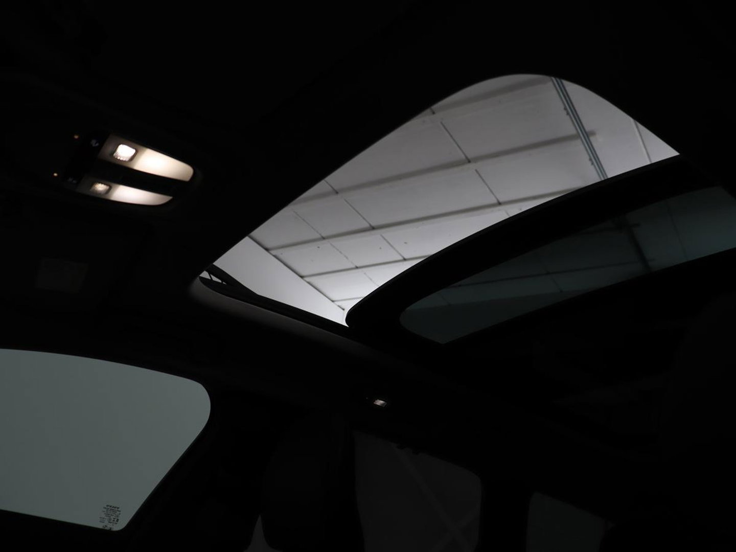 Volvo V90 2.0 T6 Plug In AWD Inscription | SOH 97% | Panoramadak | Head-Up | Leder | Harman/Kardon | 20'' | 360 Camera | Stoelverwarming | Keyless | Carplay | Full LED | Stuurverwarming | PHEV