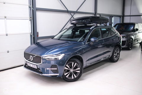 Volvo XC60 2.0 T6 Plug-in hybrid AWD Recharge 340 pk | Trekhaak | Facelift interface | Panoramadak | incl dakkoffer | NL NAP auto |
