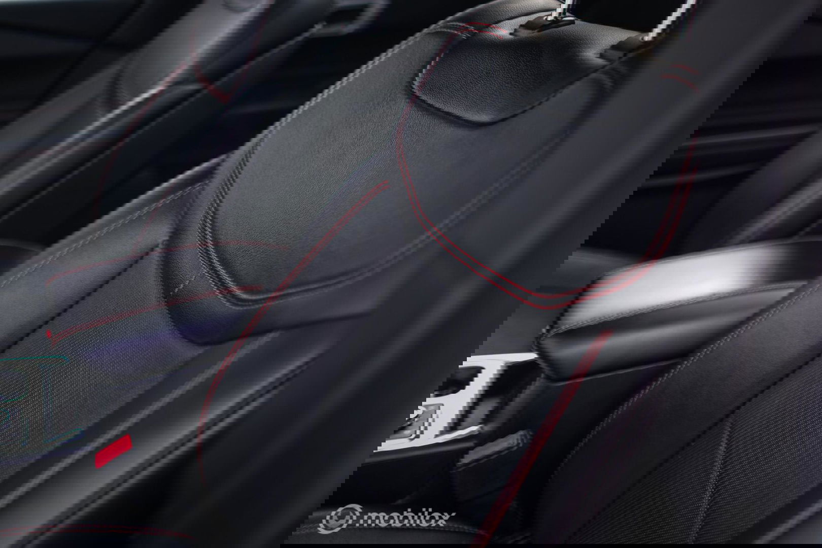 Ford Explorer 3.0 V6 EcoBoost PHEV ST-Line 457 pk | 7 persoons | B&O | Trekhaak | Panoramadak | Stoelkoeling | Rijklaarprijs |