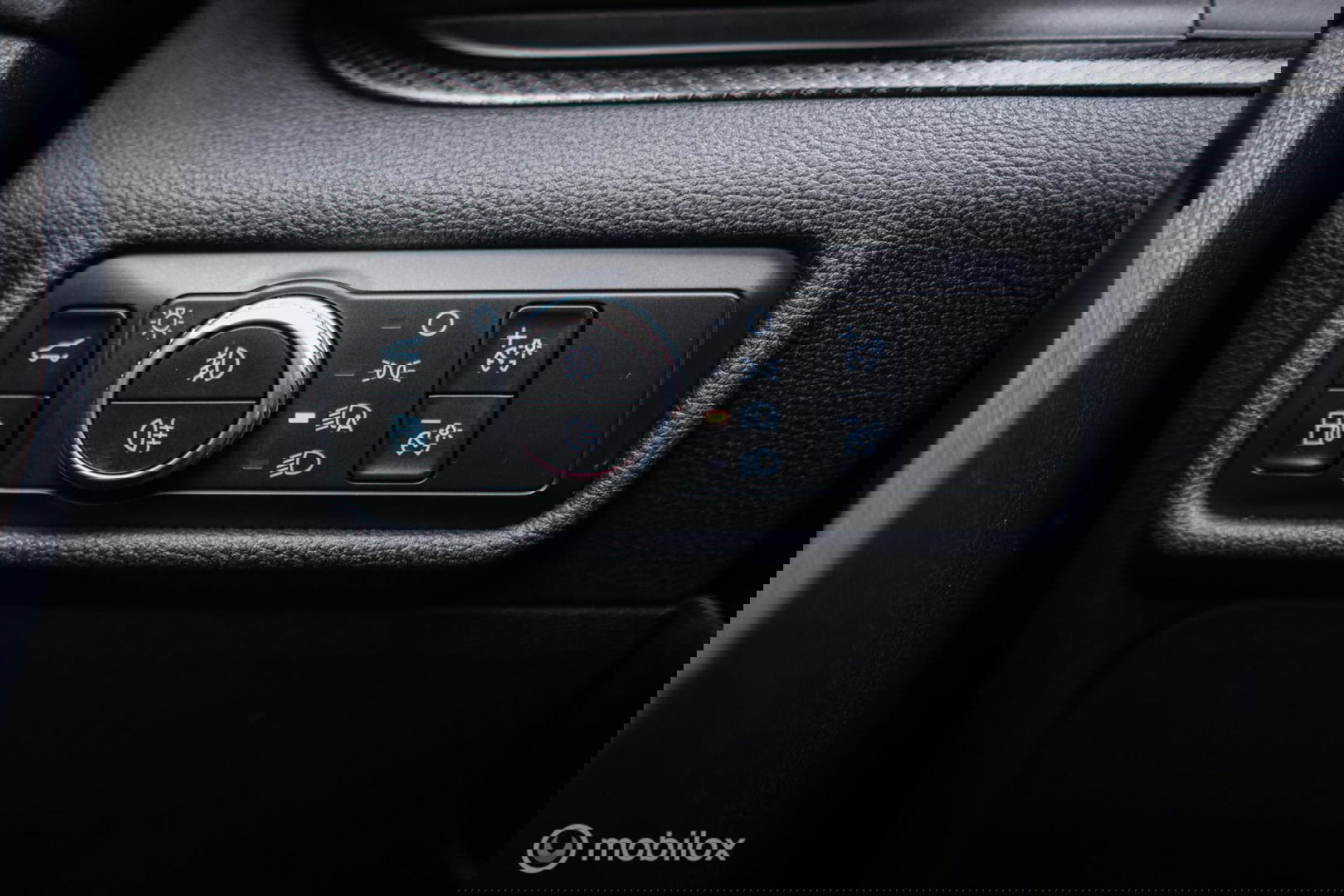 Ford Explorer 3.0 V6 EcoBoost PHEV ST-Line 457 pk | 7 persoons | B&O | Trekhaak | Panoramadak | Stoelkoeling | Rijklaarprijs |