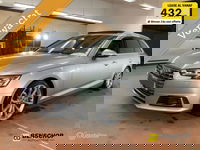 Audi A4 - Avant 2.0 TFSI quattro S-line Panodak Alcantara Virtual HUD Matrix LED ACC Navi