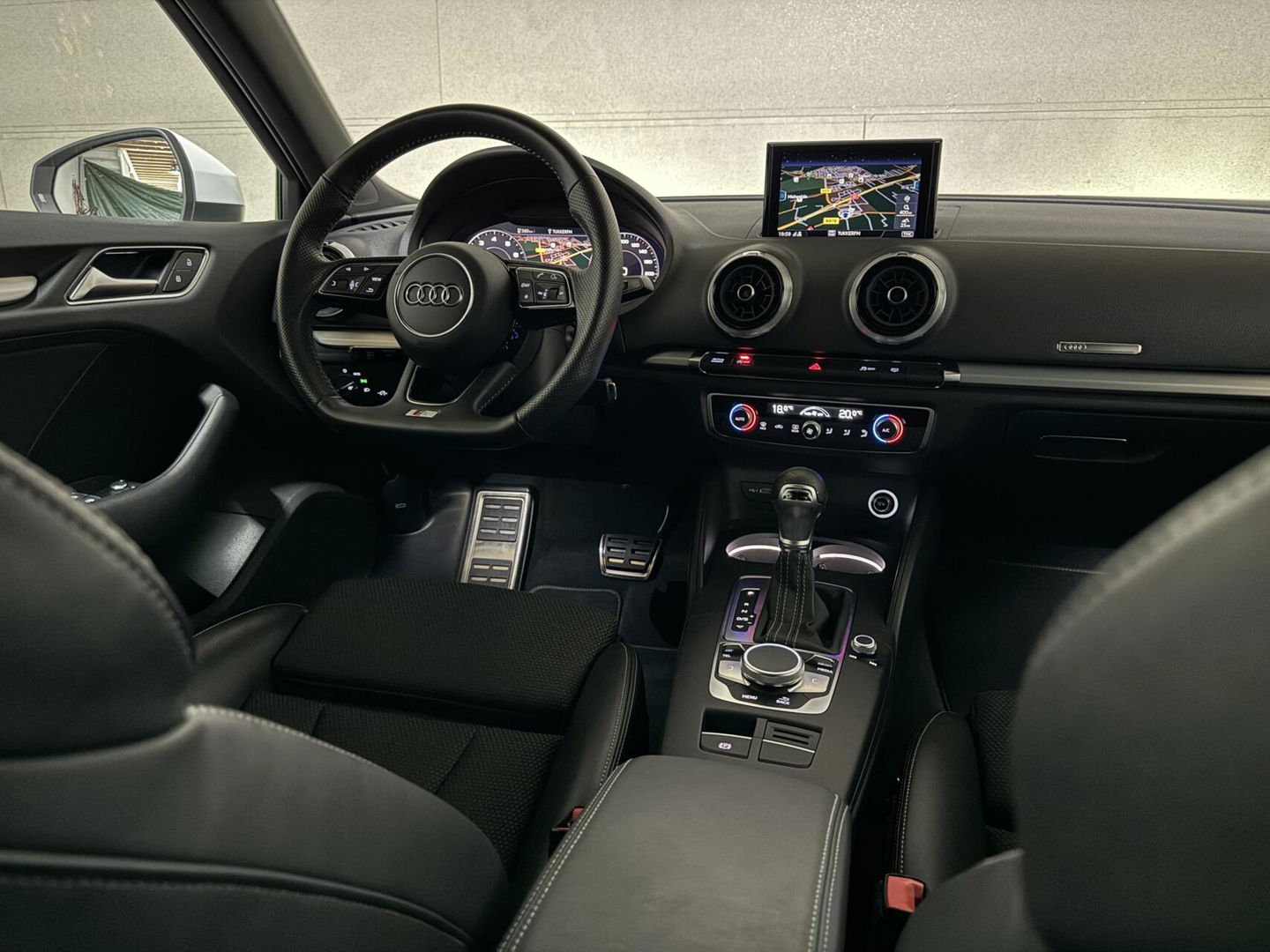 Audi A3 Sportback 35 TFSI S-Line Black Edition Virtual CarPlay NAP