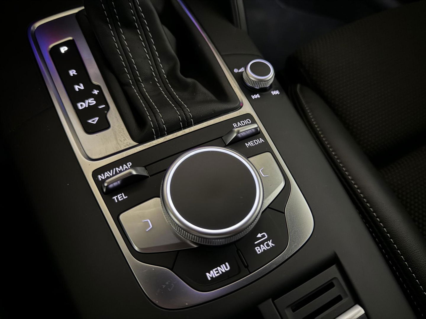 Audi A3 Sportback 35 TFSI S-Line Black Edition Virtual CarPlay NAP