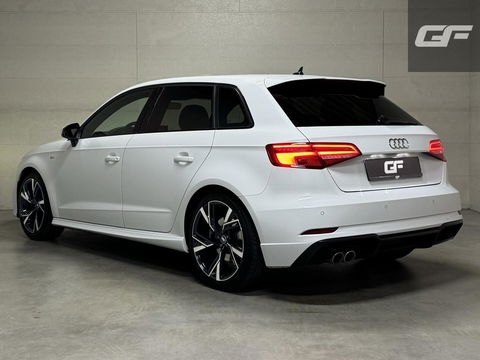 Audi A3 Sportback 35 TFSI S-Line Black Edition Virtual CarPlay NAP