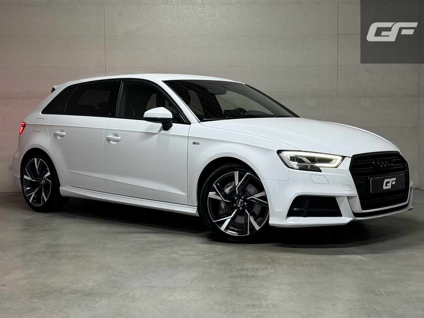 Audi A3 Sportback 35 TFSI S-Line Black Edition Virtual CarPlay NAP