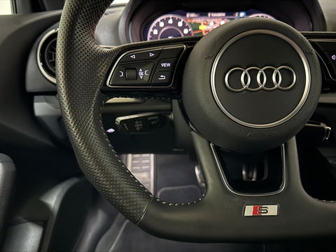 Audi A3 Sportback 35 TFSI S-Line Black Edition Virtual CarPlay NAP