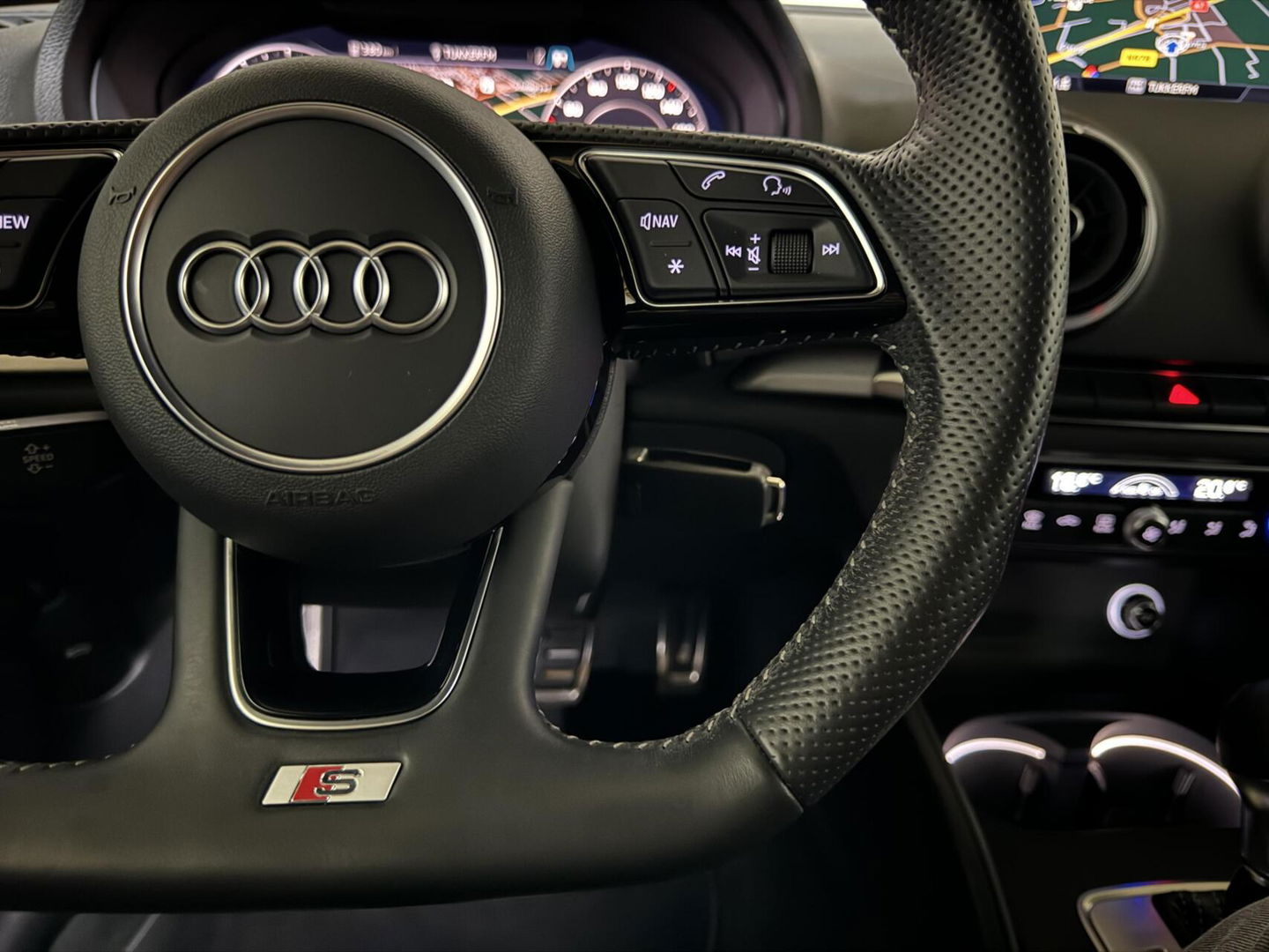 Audi A3 Sportback 35 TFSI S-Line Black Edition Virtual CarPlay NAP