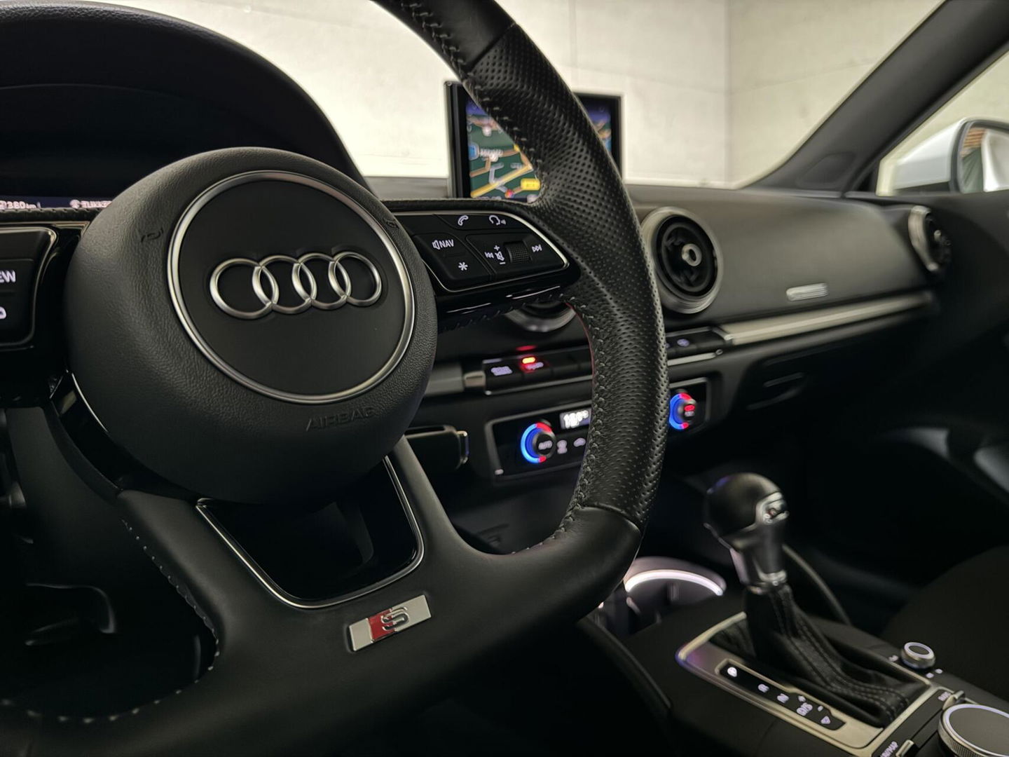 Audi A3 Sportback 35 TFSI S-Line Black Edition Virtual CarPlay NAP