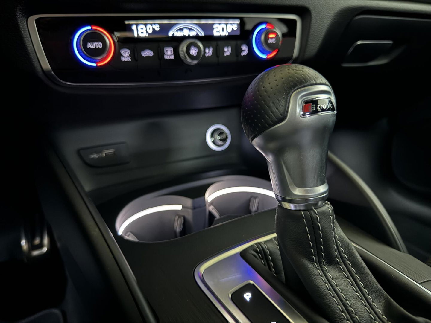 Audi A3 Sportback 35 TFSI S-Line Black Edition Virtual CarPlay NAP