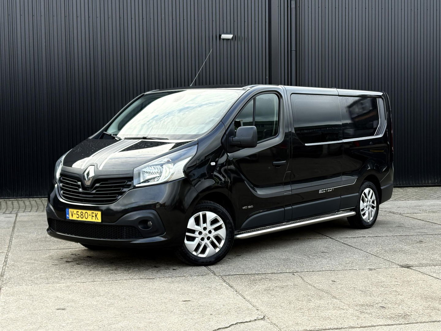 Renault Trafic 1.6 dCi 120pk Edition T29 L2H1 DC | Marge | 6-persoons | Dubbel cabine | Navigatie |