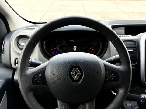 Renault Trafic 1.6 dCi 120pk Edition T29 L2H1 DC | Marge | 6-persoons | Dubbel cabine | Navigatie |