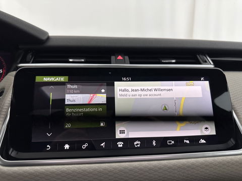 Land Rover Range Rover Velar 2.0 I4 AWD R-Dynamic HSE Aut. *PANO | HEAD-UP | LEATHER | FULL-LED | MEMORY-PACK | BLIND-SPOT | MERIDIAN-SURROUND | DIGI-COCKPIT | CAMERA | KEYLESS | HEATED-COMFORTSEATS | PRIVACY-GLASS | SHIFT-PADDLES | 21 "ALU*