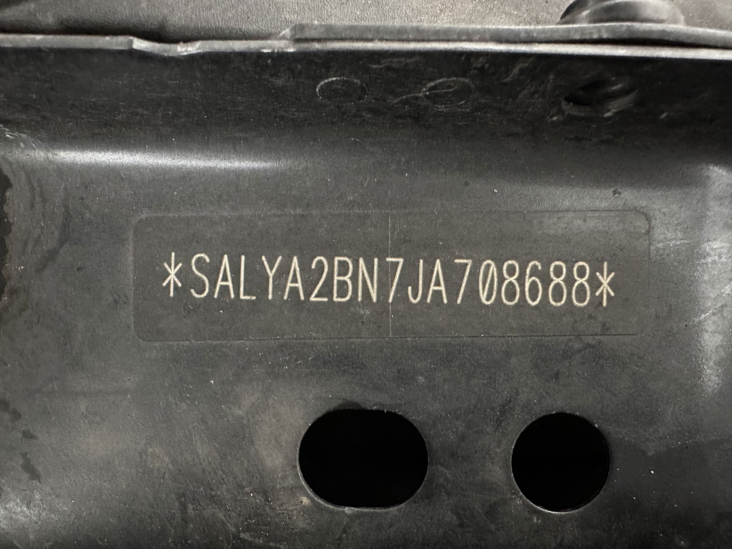 Land Rover Range Rover Velar 2.0 I4 AWD R-Dynamic HSE Aut. *PANO | HEAD-UP | LEATHER | FULL-LED | MEMORY-PACK | BLIND-SPOT | MERIDIAN-SURROUND | DIGI-COCKPIT | CAMERA | KEYLESS | HEATED-COMFORTSEATS | PRIVACY-GLASS | SHIFT-PADDLES | 21 "ALU*