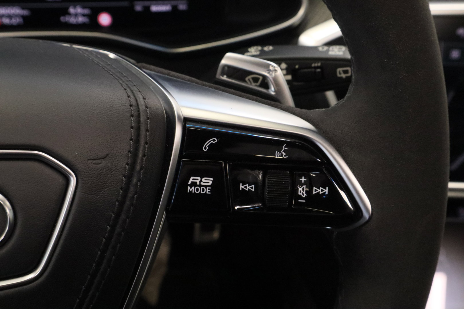 Audi RS6 A6 Avant TFSI Quattro Keramisch Leder Panoramadak 4WS Nardo B&O!