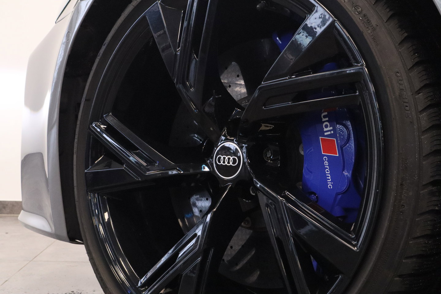 Audi RS6 A6 Avant TFSI Quattro Keramisch Leder Panoramadak 4WS Nardo B&O!