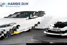 BMW 1 Serie - 118i 140 PK High Executive M Sport | Dig. Cockpit | Cruise | PDC | ECC | NAV + App. Connect | ECC | DAB | LM 18" |