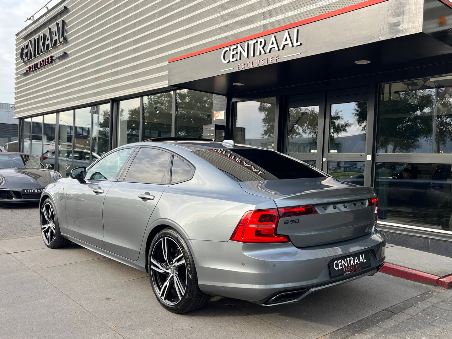 Volvo S90 2.0 T8 AWD Polestar|Schuifdak|Bowers&Wilkins|Head-Up|Memory|360Camera|Keyless|Carplay|Leder|405PK