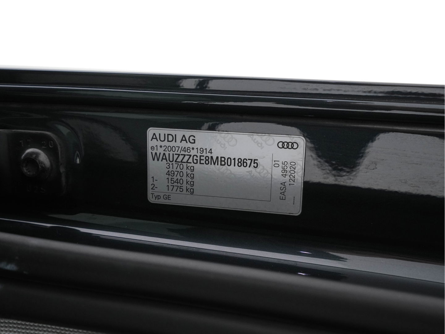 Audi e-tron 55 quattro Business edition Plus 95 kWh (3-Fase-11 kW) {SOH-88%} (INCL-BTW) *HEATPUMP | PANO | LEATHER | ADAPTIVE-CRUISE | FULL-LED | DIGI-COCKPIT | KEYLESS | MEMORY-PACK | CAMERA | NAVI-FULLMAP | SHIFTPADDLES | DAB+ | COMFORTSEATS | 20''ALU*