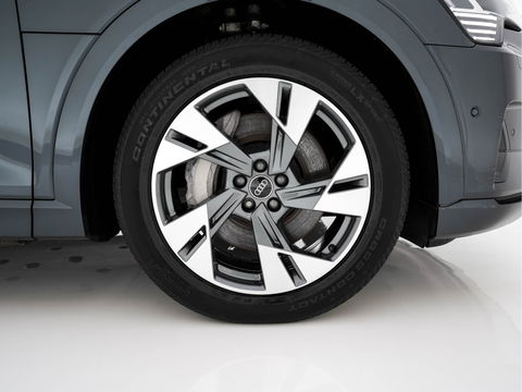 Audi e-tron 55 quattro Business edition Plus 95 kWh (3-Fase-11 kW) {SOH-88%} (INCL-BTW) *HEATPUMP | PANO | LEATHER | ADAPTIVE-CRUISE | FULL-LED | DIGI-COCKPIT | KEYLESS | MEMORY-PACK | CAMERA | NAVI-FULLMAP | SHIFTPADDLES | DAB+ | COMFORTSEATS | 20''ALU*