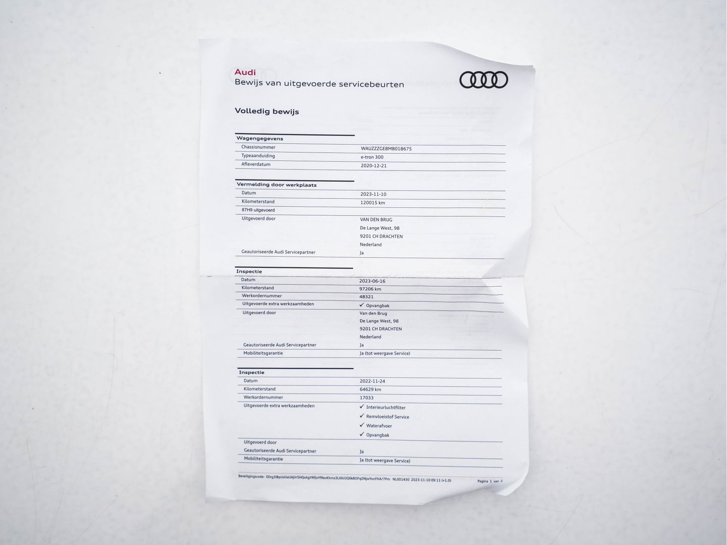 Audi e-tron 55 quattro Business edition Plus 95 kWh (3-Fase-11 kW) {SOH-88%} (INCL-BTW) *HEATPUMP | PANO | LEATHER | ADAPTIVE-CRUISE | FULL-LED | DIGI-COCKPIT | KEYLESS | MEMORY-PACK | CAMERA | NAVI-FULLMAP | SHIFTPADDLES | DAB+ | COMFORTSEATS | 20''ALU*