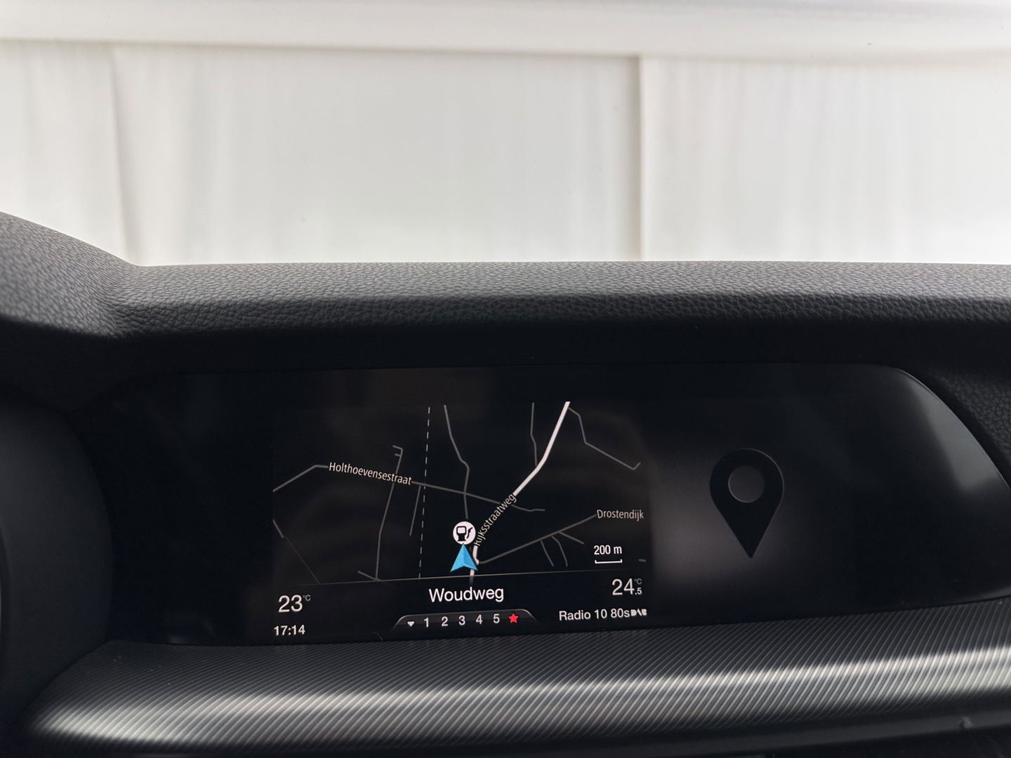 Alfa Romeo Stelvio 2.2d AWD Q4 Super Aut. *PANO | LEATHER | BI-XENON | MEMORY-PACK | HARMAN/KARDON | BLINDSPOT | CAMERA | DAB+ | NAVI-FULLMAP | HEATED-SPORTSEATS | ECC | ADAPTIVE-CRUISE | PDC | PRIVACYGLASS | TOWBAR | 19"ALU*