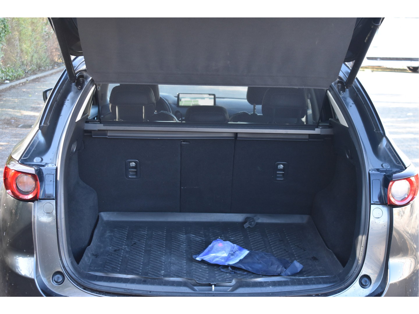 Mazda CX-5 2.0 SkyActiv-G 165 Luxury | NL-Auto | Afn.trekhaak | Bose | Keyless | HUD | Carplay | 360 gr.camera | Stoelverkoeling | Vol