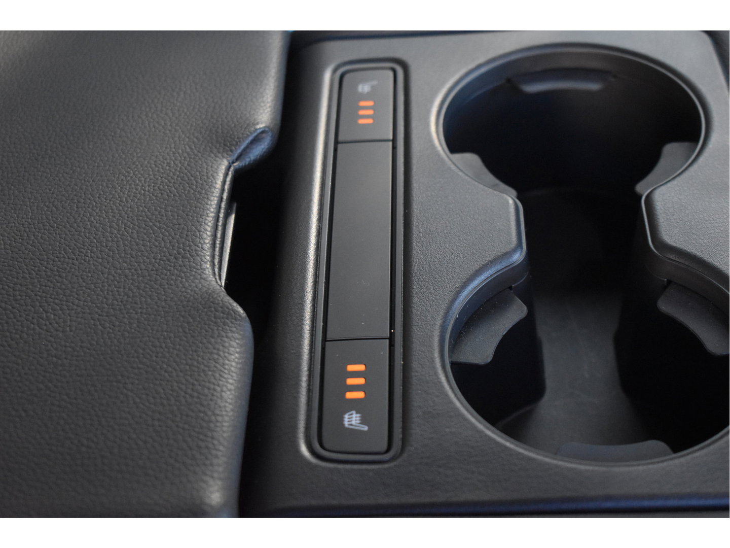 Mazda CX-5 2.0 SkyActiv-G 165 Luxury | NL-Auto | Afn.trekhaak | Bose | Keyless | HUD | Carplay | 360 gr.camera | Stoelverkoeling | Vol