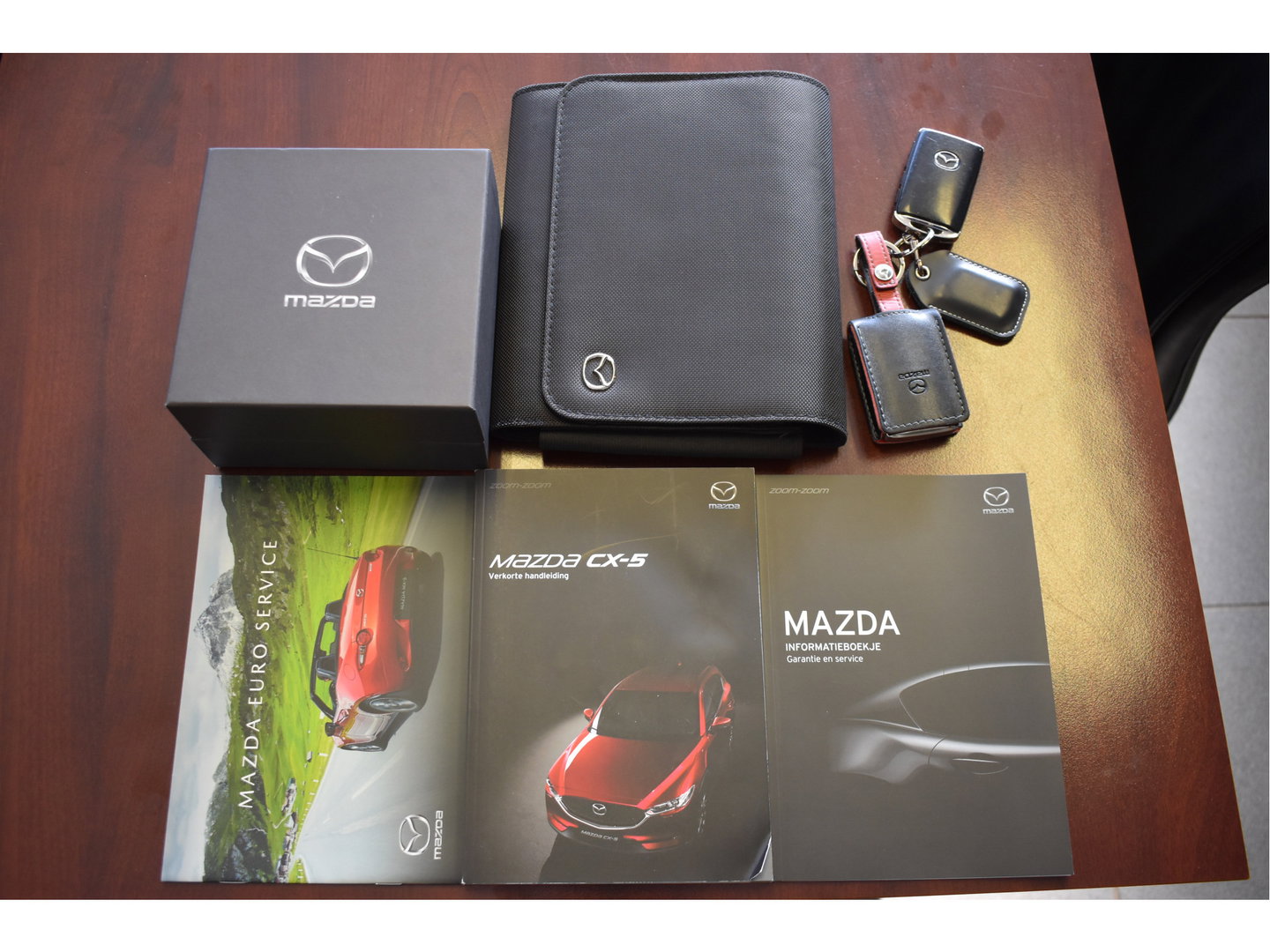 Mazda CX-5 2.0 SkyActiv-G 165 Luxury | NL-Auto | Afn.trekhaak | Bose | Keyless | HUD | Carplay | 360 gr.camera | Stoelverkoeling | Vol