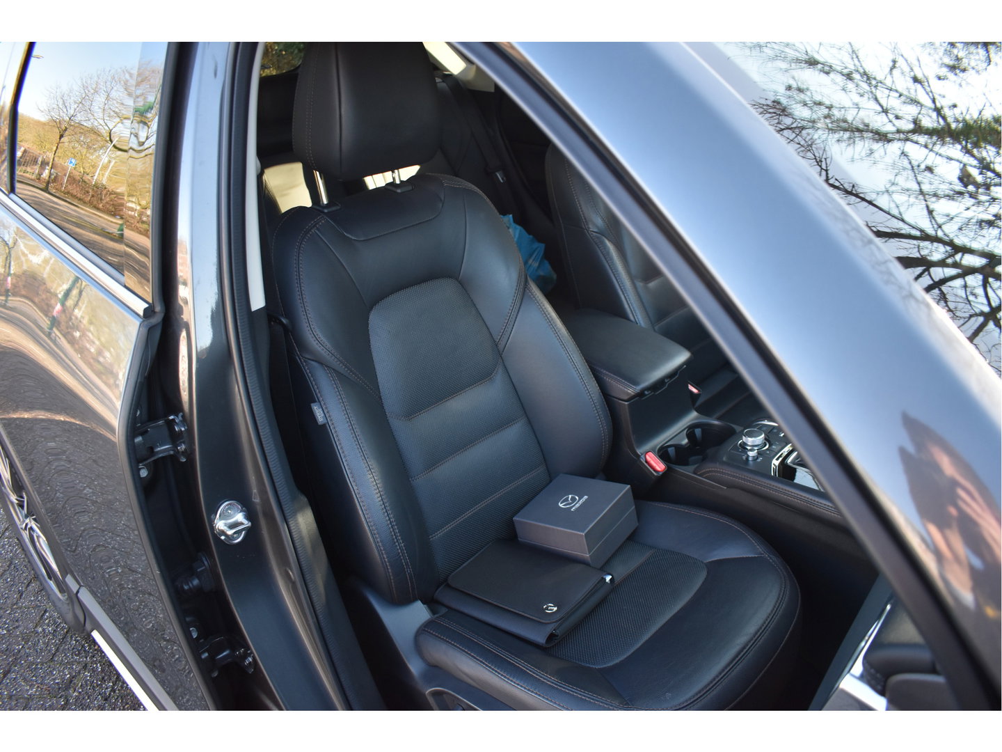 Mazda CX-5 2.0 SkyActiv-G 165 Luxury | NL-Auto | Afn.trekhaak | Bose | Keyless | HUD | Carplay | 360 gr.camera | Stoelverkoeling | Vol