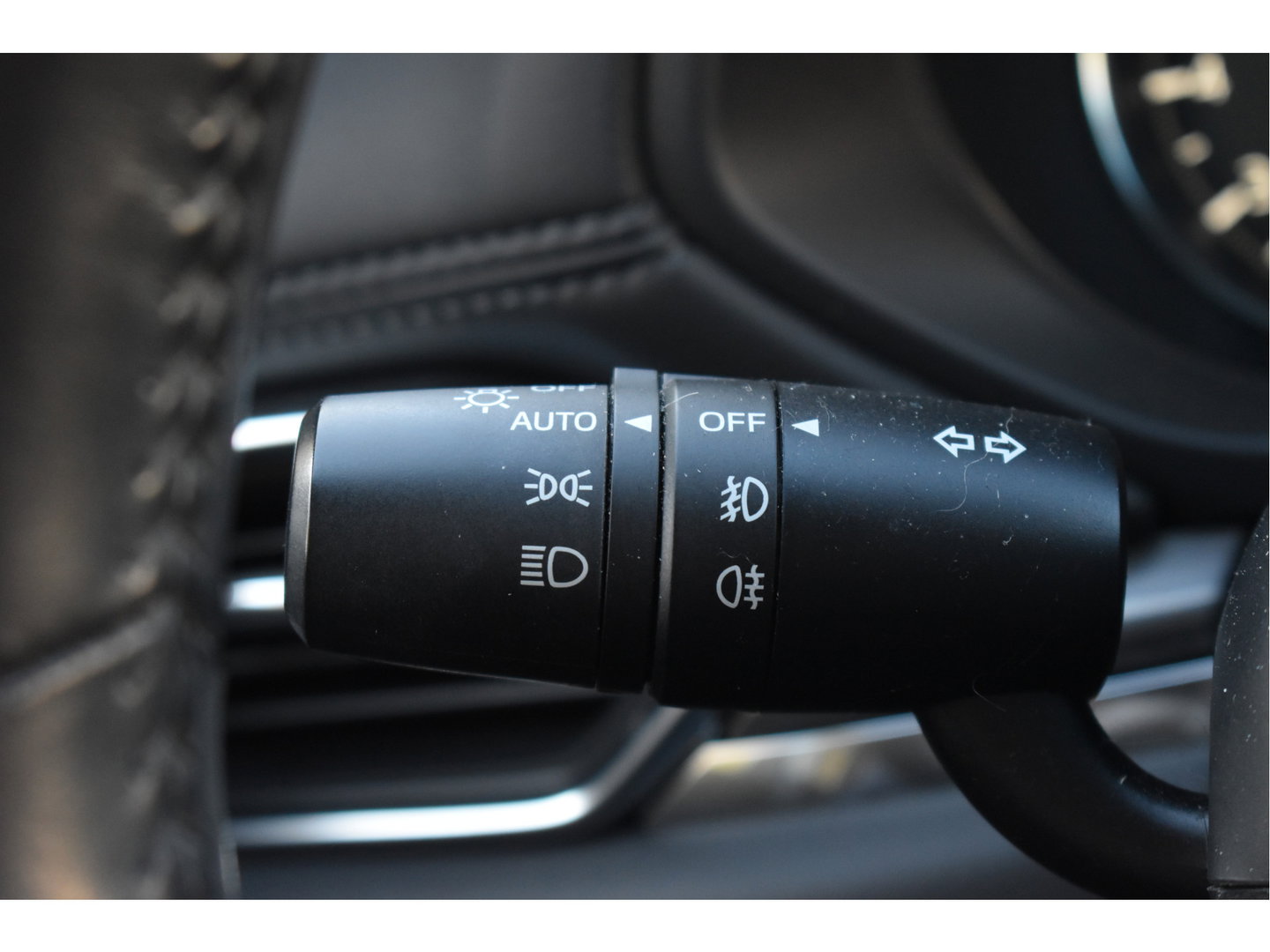 Mazda CX-5 2.0 SkyActiv-G 165 Luxury | NL-Auto | Afn.trekhaak | Bose | Keyless | HUD | Carplay | 360 gr.camera | Stoelverkoeling | Vol