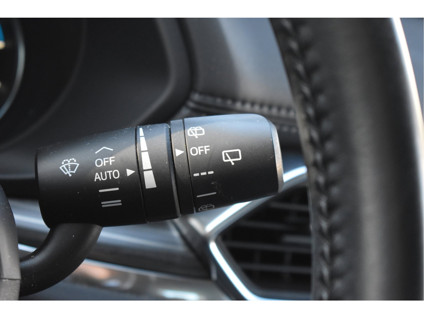 Mazda CX-5 2.0 SkyActiv-G 165 Luxury | NL-Auto | Afn.trekhaak | Bose | Keyless | HUD | Carplay | 360 gr.camera | Stoelverkoeling | Vol